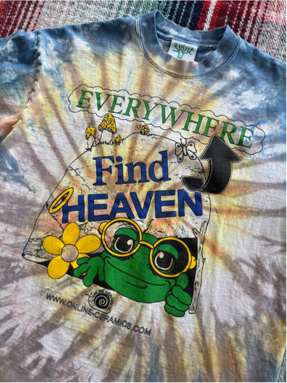Online Ceramics Find Heaven Everywhere Frog Tie Dye T-Shirt L